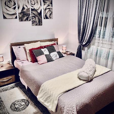 Home Residence Alba Iulia Bagian luar foto